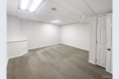 15751 Heathercroft Drive, Chesterfield, MO 63017 - Photo 23