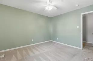 571 Bluffs View Ct, Eureka, MO 63025 - Photo 33