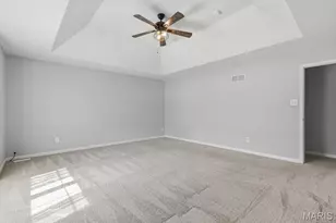 571 Bluffs View Ct, Eureka, MO 63025 - Photo 41