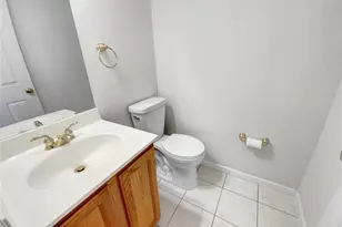 326 Woodlawn Terrace Ct, Ballwin, MO 63021 - Photo 11