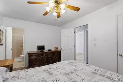 42 Cedar Ledge Drive, Pacific, MO 63069 - Photo 25