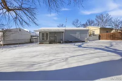 42 Cedar Ledge Drive, Pacific, MO 63069 - Photo 31