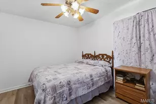 42 Cedar Ledge Dr, Pacific, MO 63069 - Photo 23