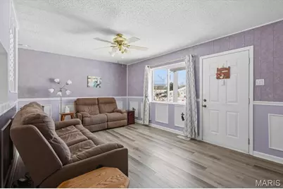 42 Cedar Ledge Drive, Pacific, MO 63069 - Photo 3