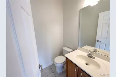 565 Crown Passage Drive, Saint Charles, MO 63303 - Photo 13