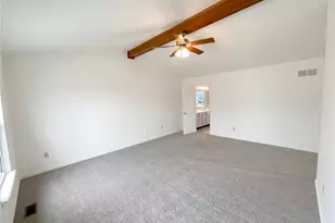 565 Crown Passage Dr, Saint Charles, MO 63303 - Photo 9