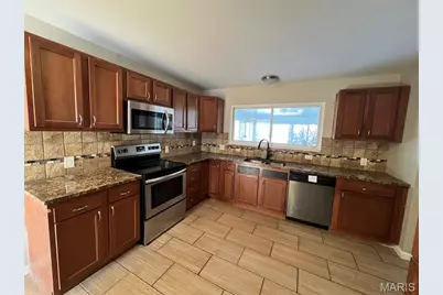 3615 Dwyer Lane, Florissant, MO 63033 - Photo 9