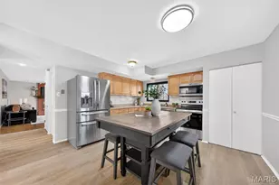 1287 Still House Creek Rd, Chesterfield, MO 63017 - Photo 5