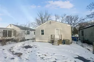 915 Maurice Ave, Ferguson, MO 63135 - Photo 13