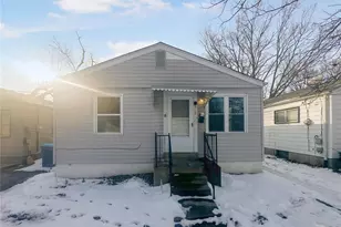 915 Maurice Ave, Ferguson, MO 63135 - Photo 1