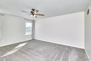 724 Derby Way Dr, Wentzville, MO 63385 - Photo 19