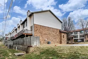 2317 Driftwood Pl, Maryland Heights, MO 63146 - Photo 45