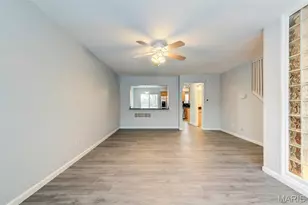 2317 Driftwood Pl, Maryland Heights, MO 63146 - Photo 9