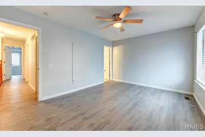 2317 Driftwood Place, Maryland Heights, MO 63146 - Photo 23