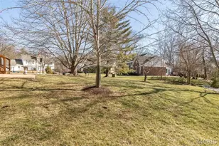 1801 Summer Blossom Pl, Chesterfield, MO 63017 - Photo 55