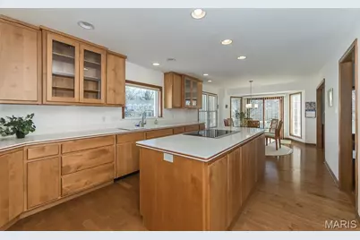 1801 Summer Blossom Place, Chesterfield, MO 63017 - Photo 23