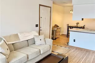 1625 Summergate Pkwy, Saint Peters, MO 63303 - Photo 5