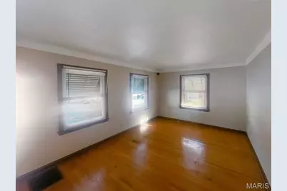 237 S Barat Avenue, Ferguson, MO 63135 - Photo 3