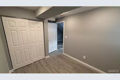 902 Forest Avenue, Valley Park, MO 63088 - Photo 7