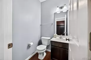 1020 Ashfield Ln, O'Fallon, MO 63366 - Photo 9