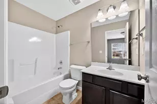 1020 Ashfield Ln, O'Fallon, MO 63366 - Photo 21