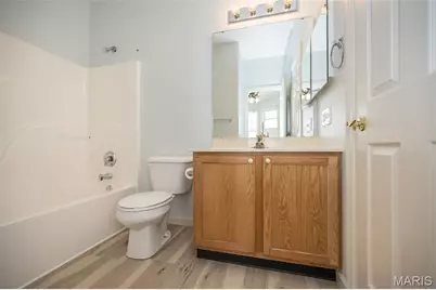 247 Pigeon Drive #V, Lake Saint Louis, MO 63367 - Photo 5