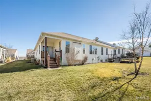 247 Pigeon Dr, Lake Saint Louis, MO 63367 - Photo 3