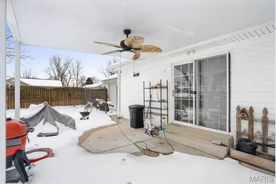 393 Martin Field Court, Villa Ridge, MO 63089 - Photo 5