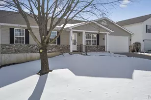 1581 Tea Party Ln, O'Fallon, MO 63366 - Photo 3