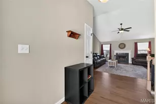 2162 Oakglen St, Imperial, MO 63052 - Photo 5