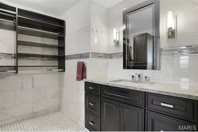 4466 W Pine Boulevard #15F, Saint Louis, MO 63108 - Photo 19