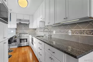 4466 W Pine Blvd, Saint Louis, MO 63108 - Photo 11