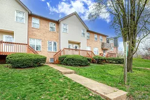 10161 Squire Meadows Dr, Saint Louis, MO 63123 - Photo 5