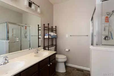 10940 Clydesdale Manors Court, Saint Louis, MO 63123 - Photo 13