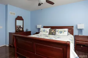 10940 Clydesdale Manors Ct, Saint Louis, MO 63123 - Photo 11