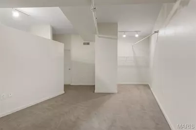 915 Olive Street, Saint Louis, MO 63101 - Photo 29