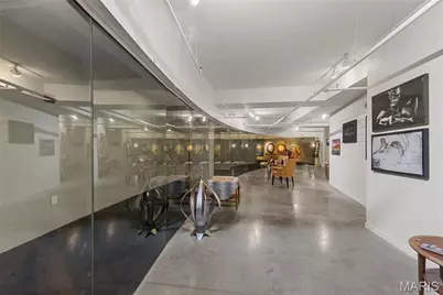 915 Olive Street, Saint Louis, MO 63101 - Photo 21