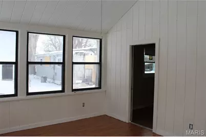 4207 Saint Linus Lane, Saint Ann, MO 63074 - Photo 7