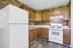 12373 Santa Maria Dr, Saint Louis, MO 63138 - Photo 11