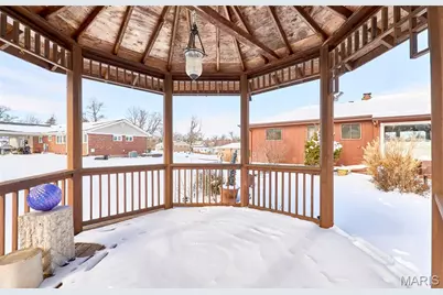 4650 Venarde Drive, Saint Louis, MO 63128 - Photo 41