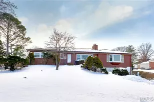 4650 Venarde Dr, Saint Louis, MO 63128 - Photo 35