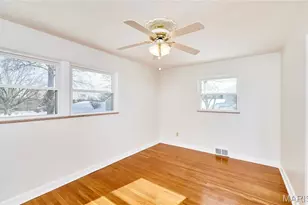 4650 Venarde Dr, Saint Louis, MO 63128 - Photo 29