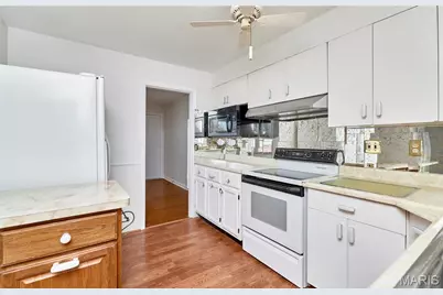 4650 Venarde Drive, Saint Louis, MO 63128 - Photo 13