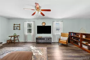 9 Ridgewood Dr, Hillsboro, MO 63050 - Photo 9