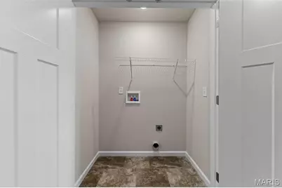 325 Spring Valley Drive, Winfield, MO 63389 - Photo 5