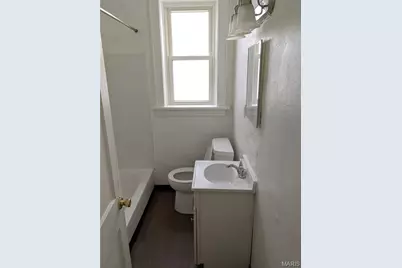 3161 Oregon Avenue, Saint Louis, MO 63118 - Photo 5