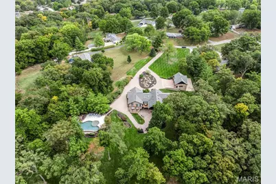 9 Woodview Drive, Lake Saint Louis, MO 63367 - Photo 15