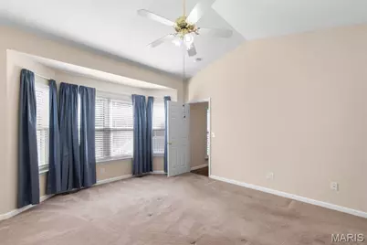 5514 Aberdour Lane, Oakville, MO 63129 - Photo 19