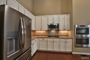 502 Trevi Ln, Ellisville, MO 63011 - Photo 9