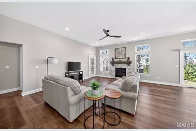 315 Creek Stone Drive, Lake Saint Louis, MO 63367 - Photo 3